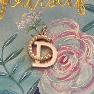 DIOR Elegant Pearl-Embellished Initial Charm